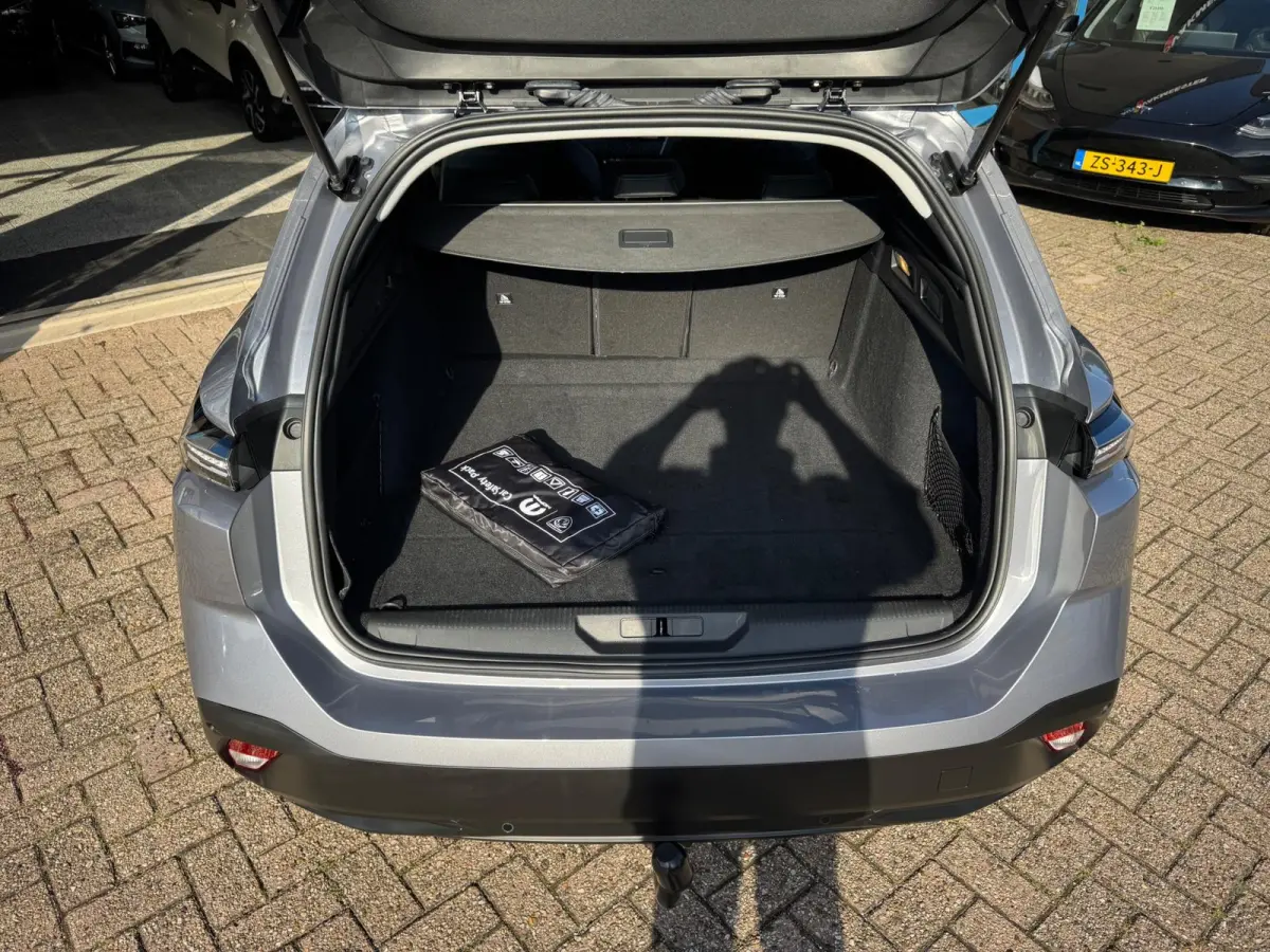 1.2 PureTech Active Pack Busines 2023 AUT BTW