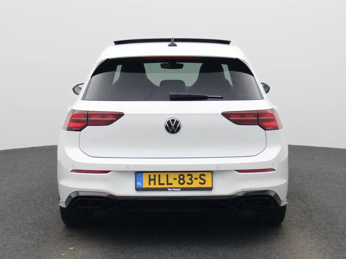 1.5 eTSI R-Line Business | Automaat | Panoramadak | Camera | Navigatie | Stoelverwarming | Sfeerverlichting |