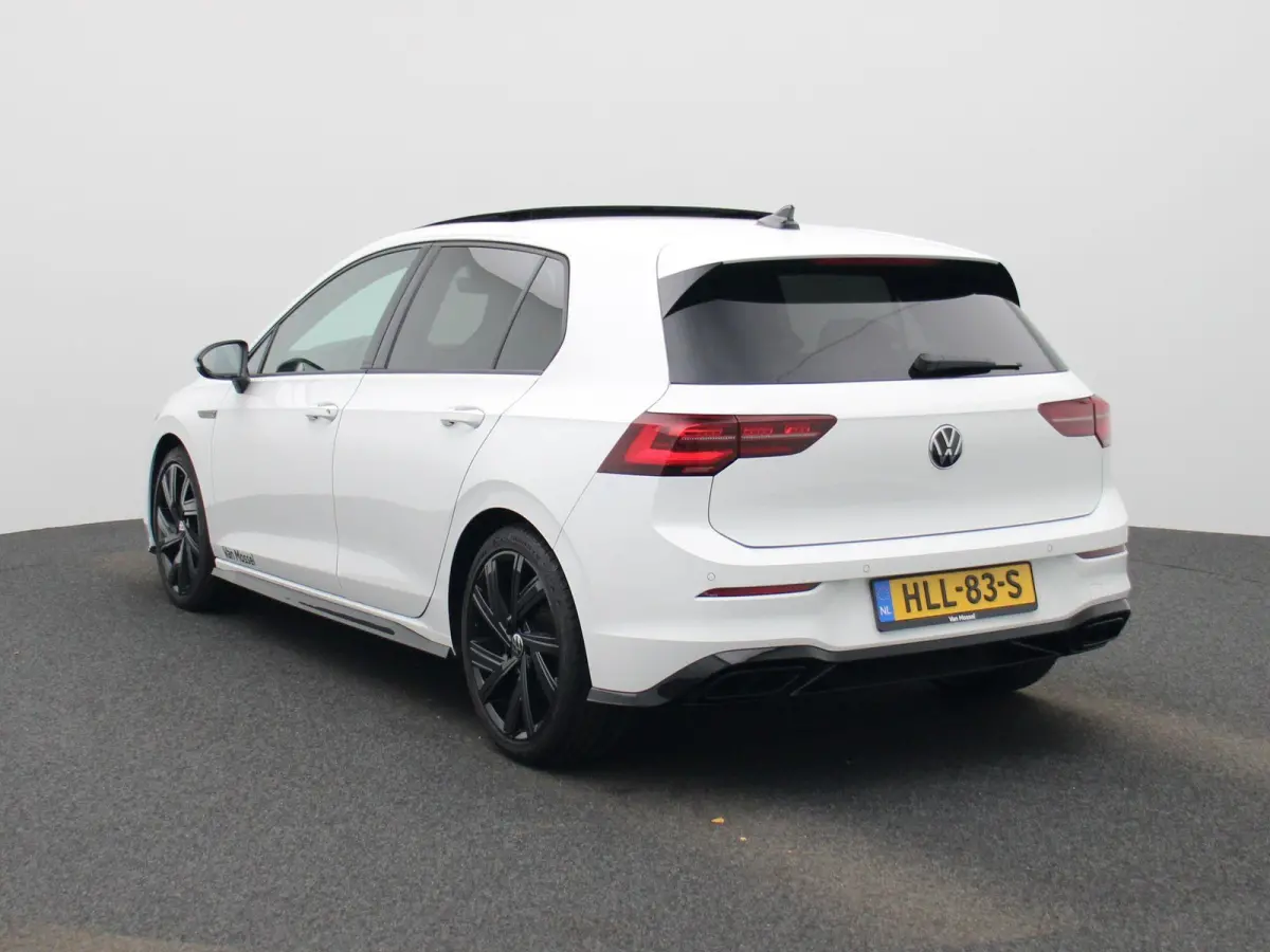 1.5 eTSI R-Line Business | Automaat | Panoramadak | Camera | Navigatie | Stoelverwarming | Sfeerverlichting |