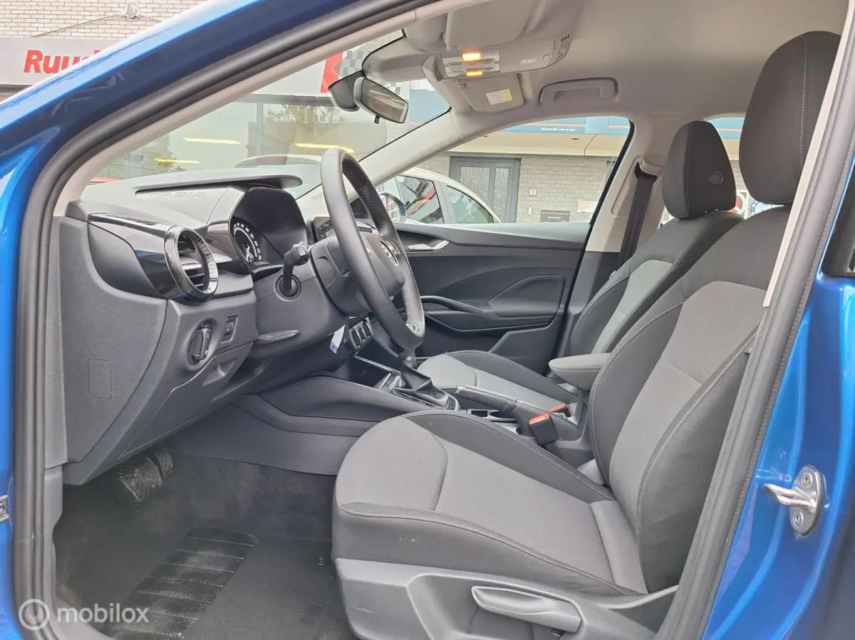 1.0 TSI AMBITION AUTOMAAT • 1e EIGENAAR • NAVIGATIE •