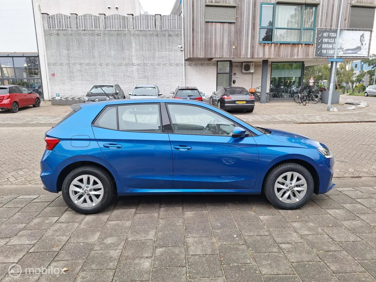 1.0 TSI AMBITION AUTOMAAT • 1e EIGENAAR • NAVIGATIE •