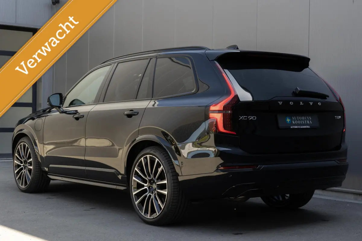 T8 Plug-in hybrid AWD Ultra Dark MY 2027 FULL OPTION