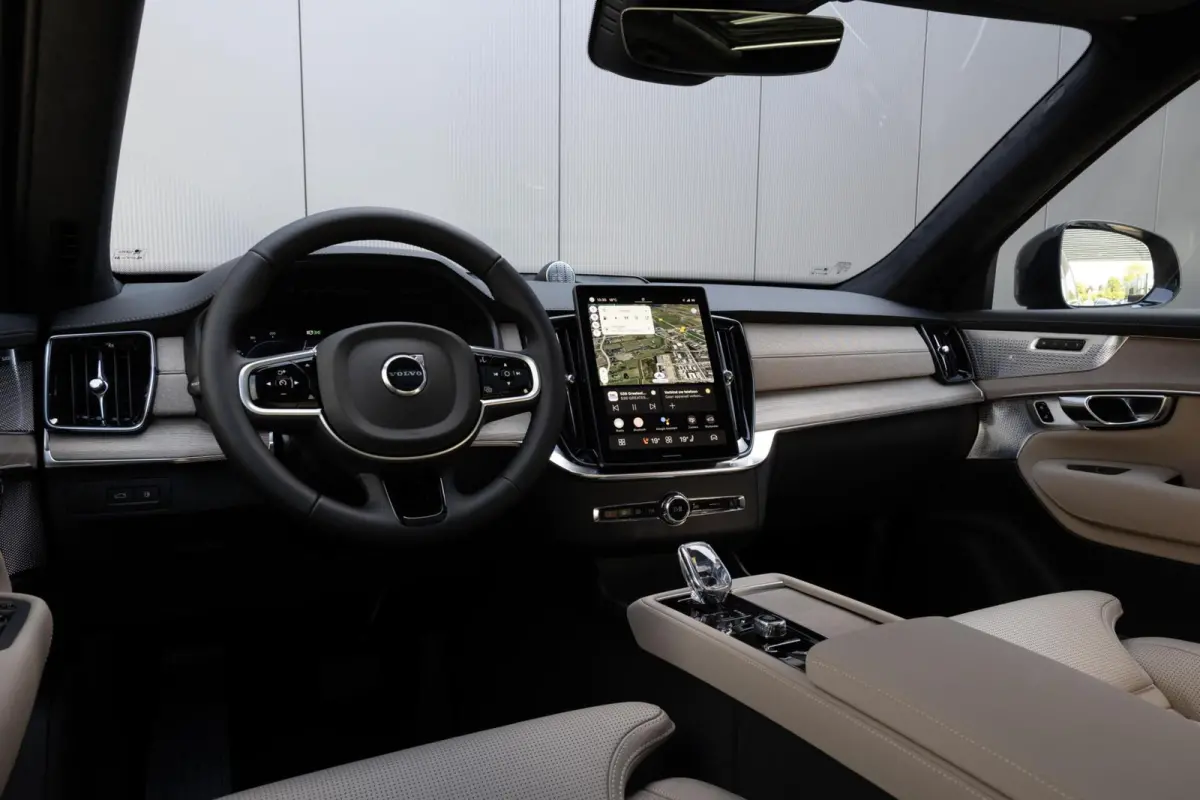T8 Plug-in hybrid AWD MY 2027 Vanaf €76.945,-