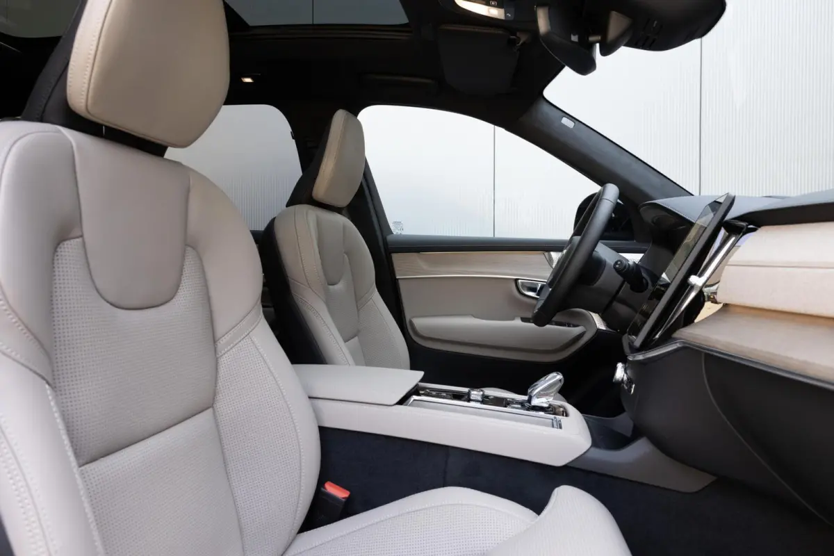 T8 Plug-in hybrid AWD MY 2027 Vanaf €76.945,-