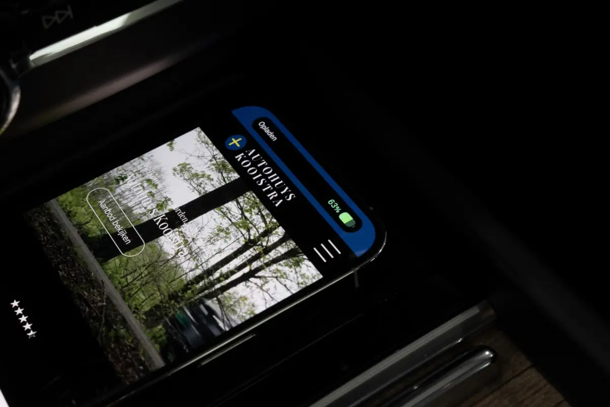 T8 Plug-in hybrid AWD Ultra Dark Snel Leverbaar! Te bestellen!