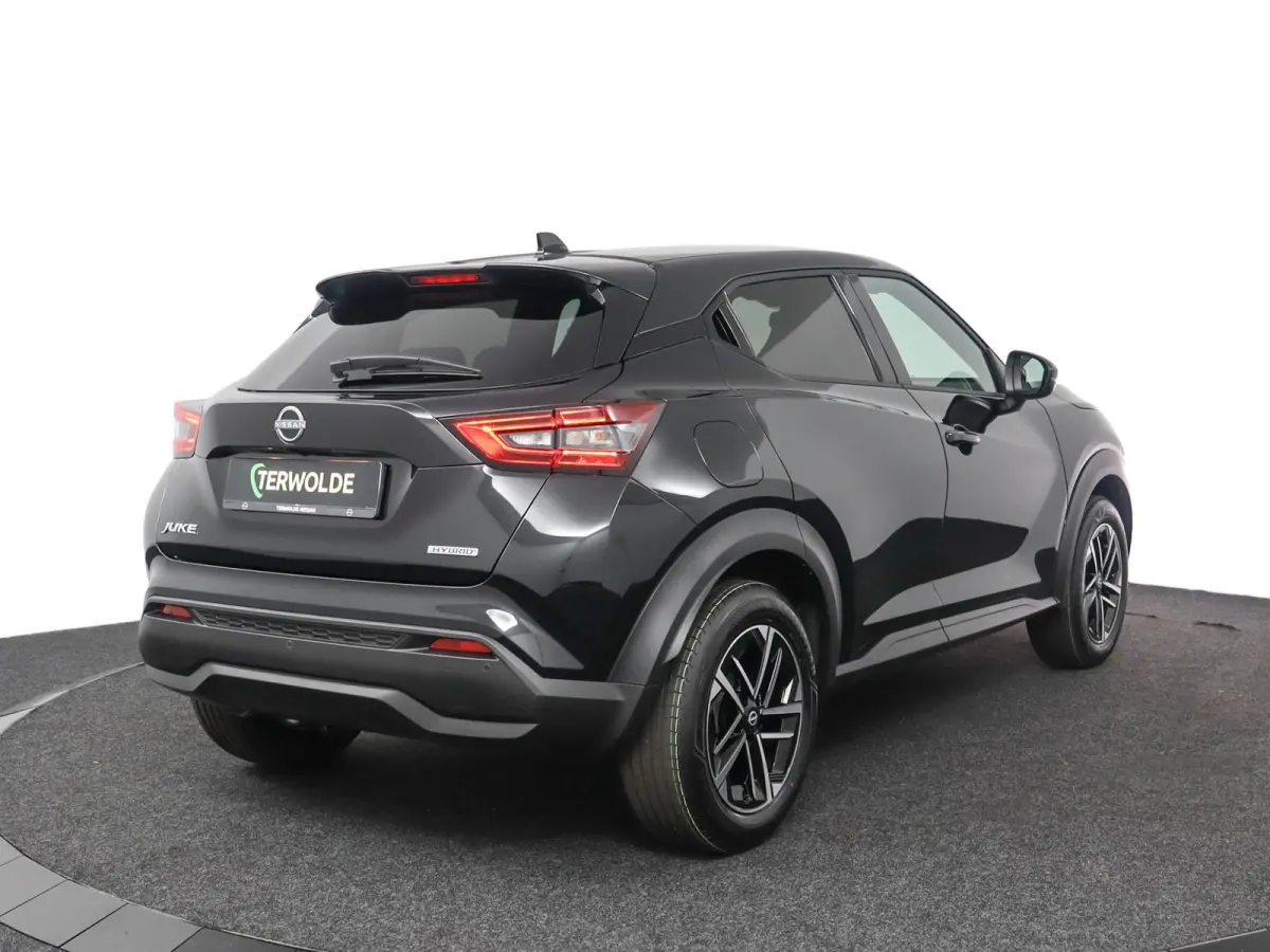 1.6 Hybrid N-Connecta | € 6.000,- voorraadvoordeel!! | Stoel, stuur en voorruit verwarming | Navigatie | Draadloos Apple carplay& Android auto | Keyless entry& Start |