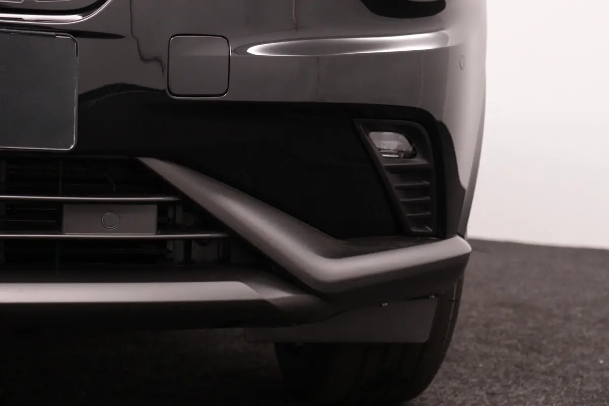 1.6 Hybrid N-Connecta | € 6.000,- voorraadvoordeel!! | Stoel, stuur en voorruit verwarming | Navigatie | Draadloos Apple carplay& Android auto | Keyless entry& Start |