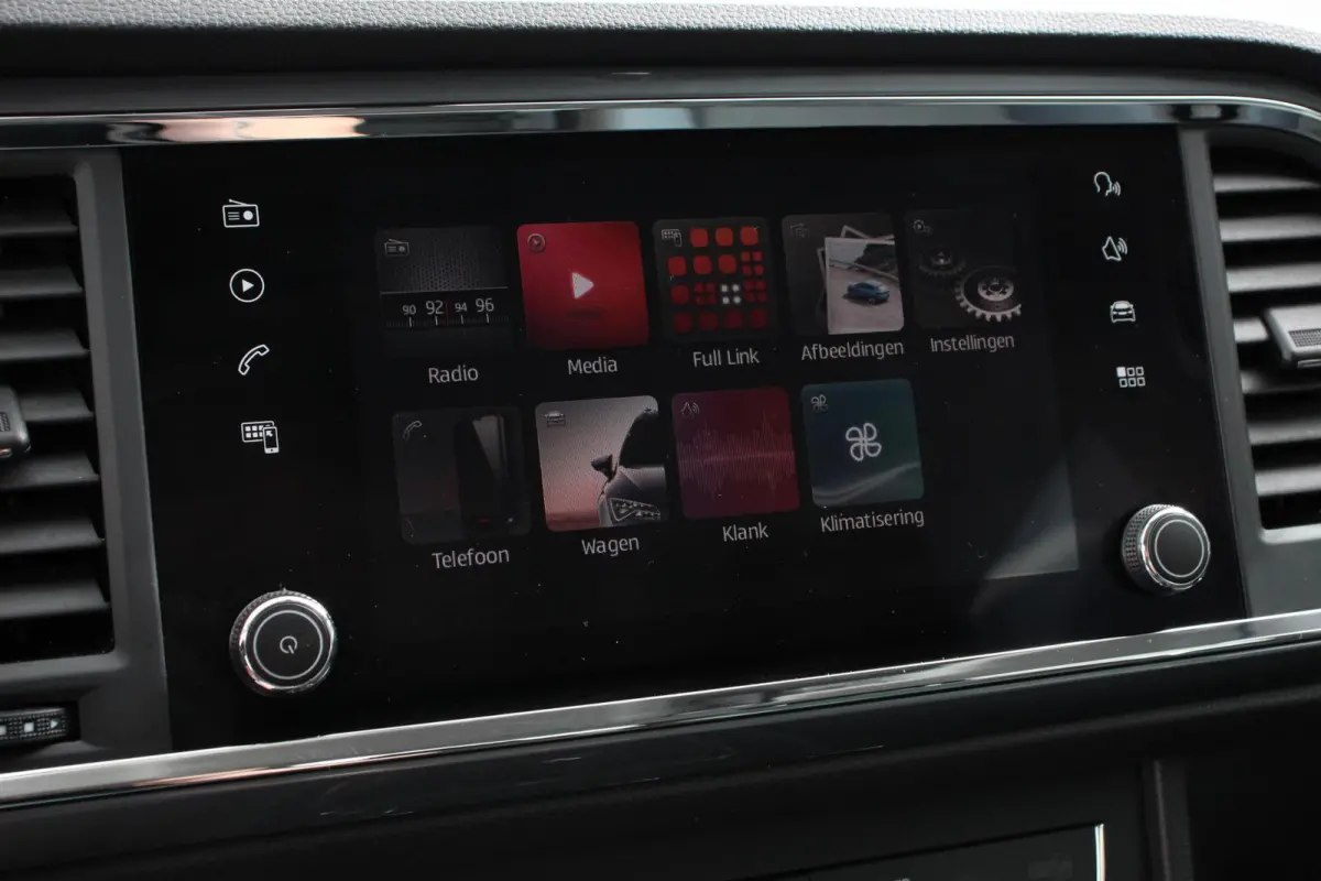1.5 TSI DSG Style Navigatie Apple Carplay/Android Auto Cruise Control Stoelverwarming Elektrische Achterklep Beats Audio