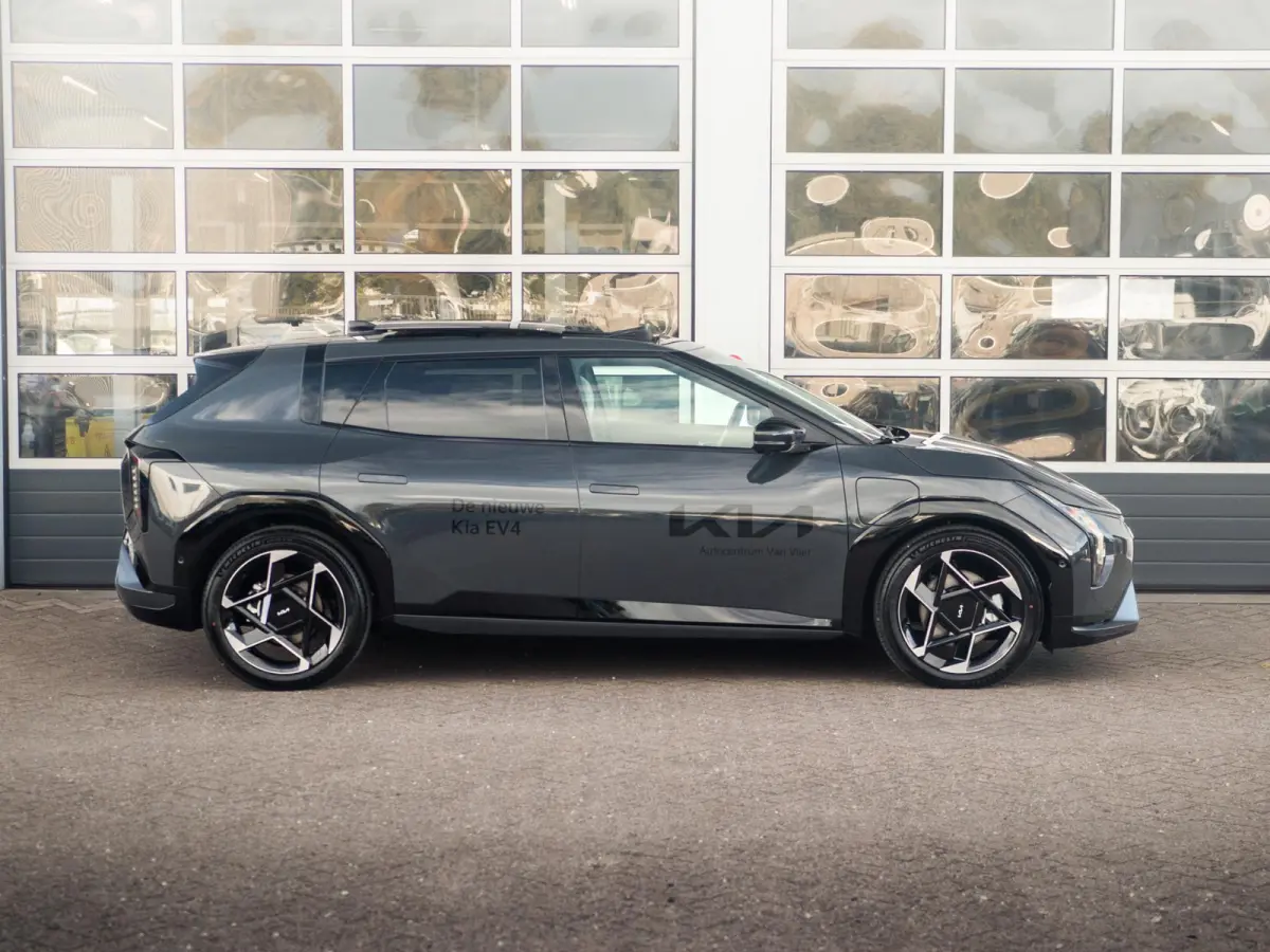 Hatchback GT-PlusLine 81.4 kWh | Direct leverbaar!