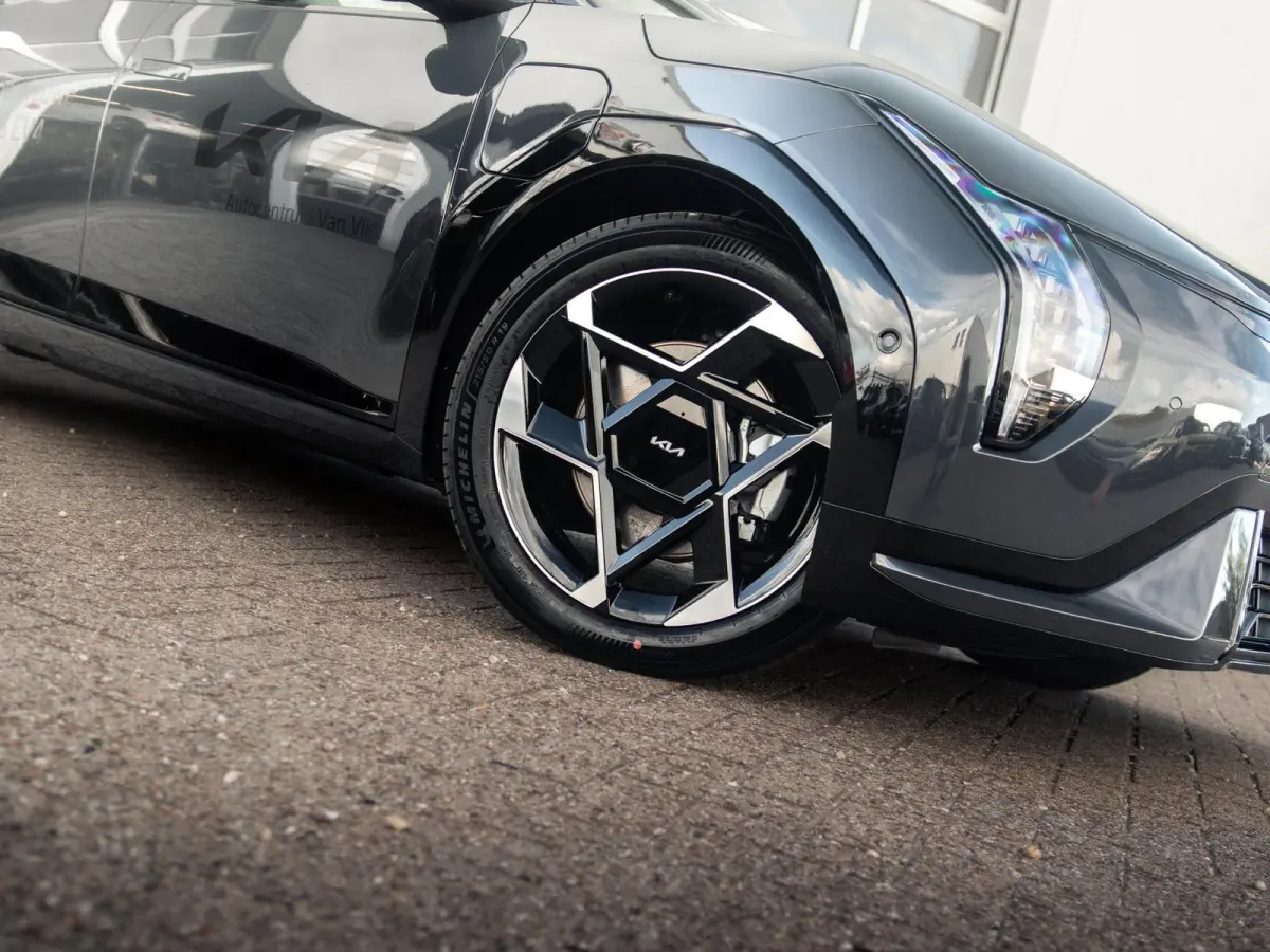 Hatchback GT-PlusLine 81.4 kWh | Direct leverbaar!