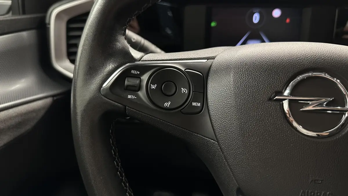1.2 Edition CRUISE LM LED.
