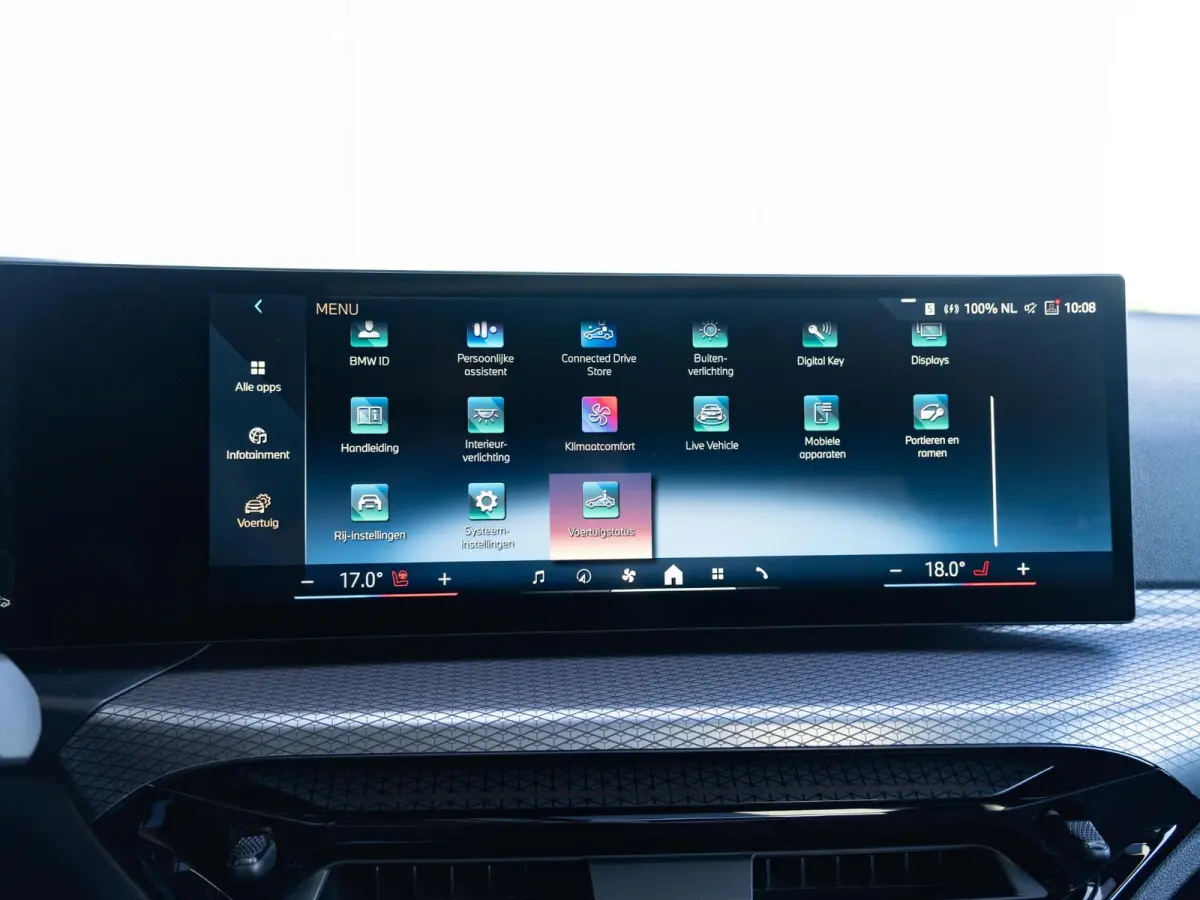 420i M Sport Pro | Schuif-/kanteldak | Harman Kardon | Stoel en Stuurwiel verwarming | Comfort Access | Elektrische achterklep