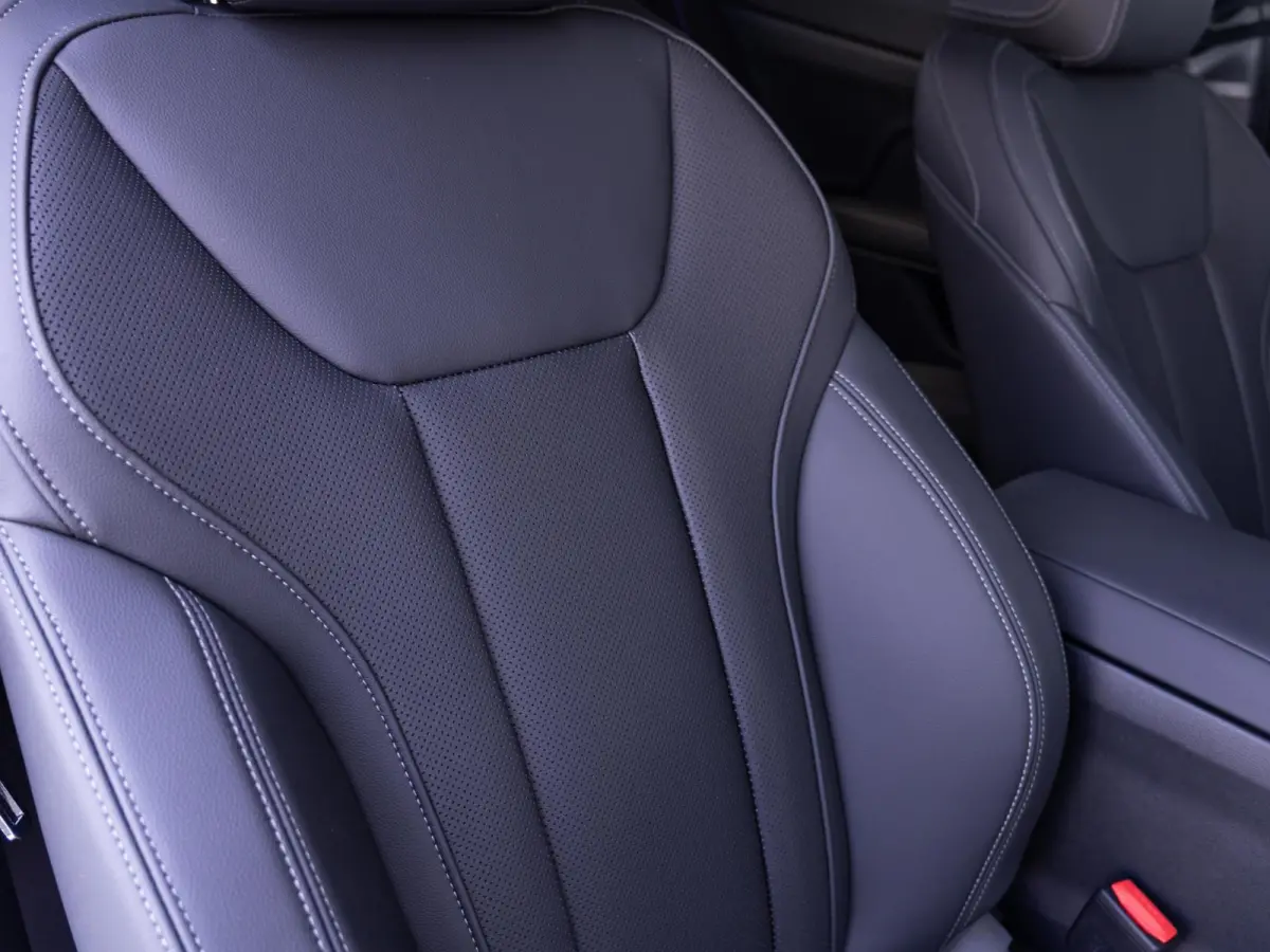 420i M Sport Pro | Schuif-/kanteldak | Harman Kardon | Stoel en Stuurwiel verwarming | Comfort Access | Elektrische achterklep