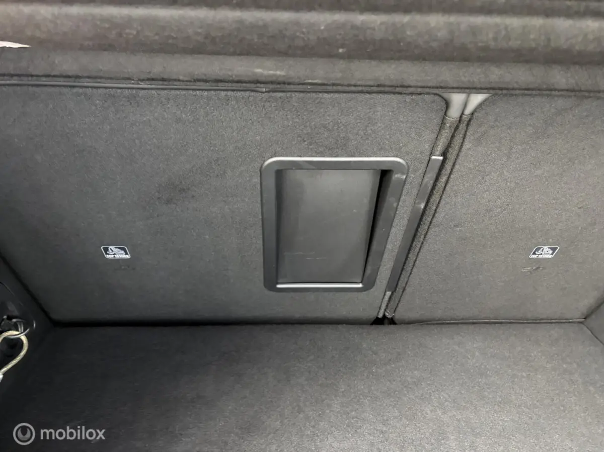 1.6 HYbrid 190 Allure Pack Business Navigatoe Adaptive Cruise control