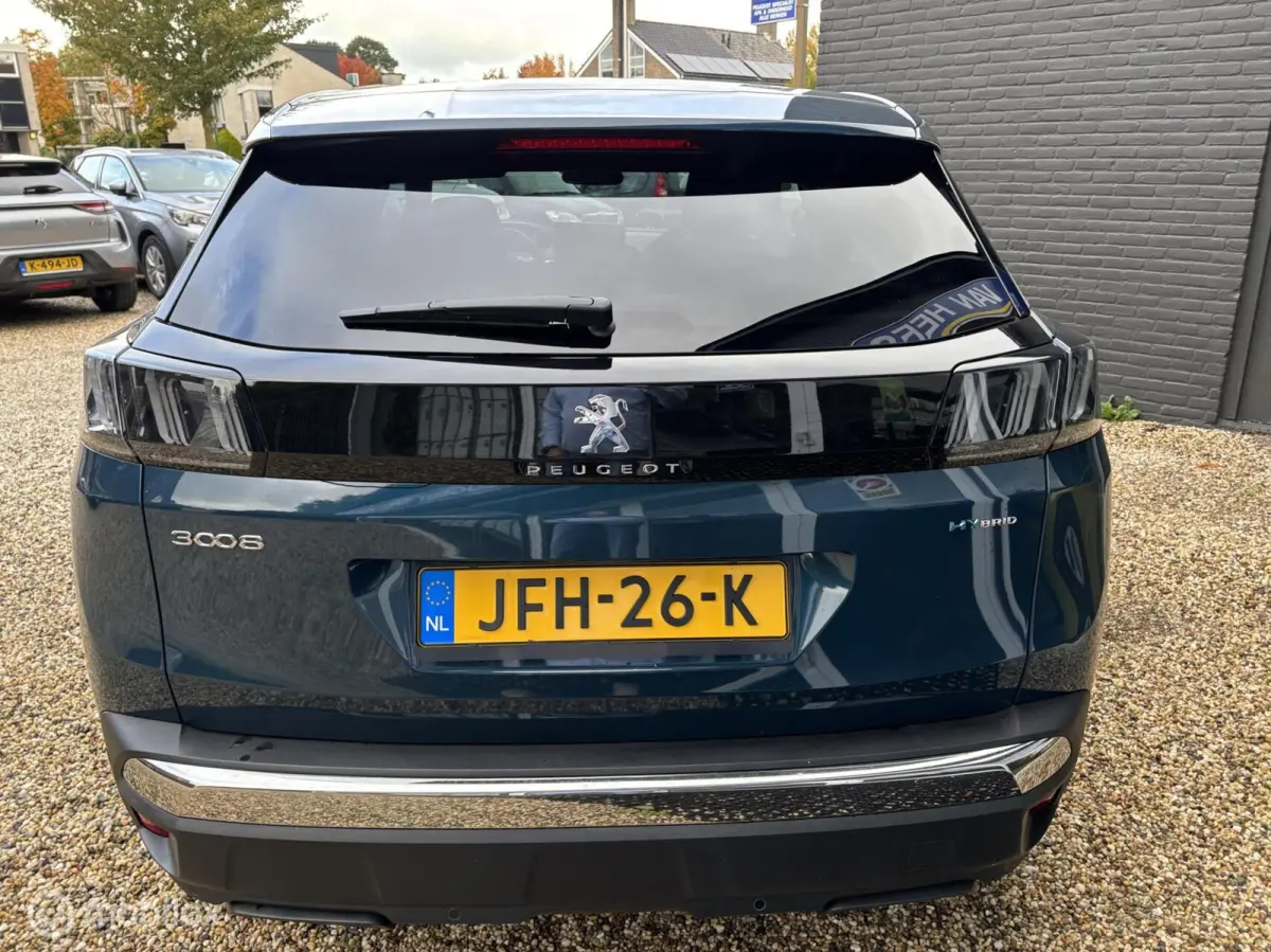 1.6 HYbrid 190 Allure Pack Business Navigatoe Adaptive Cruise control