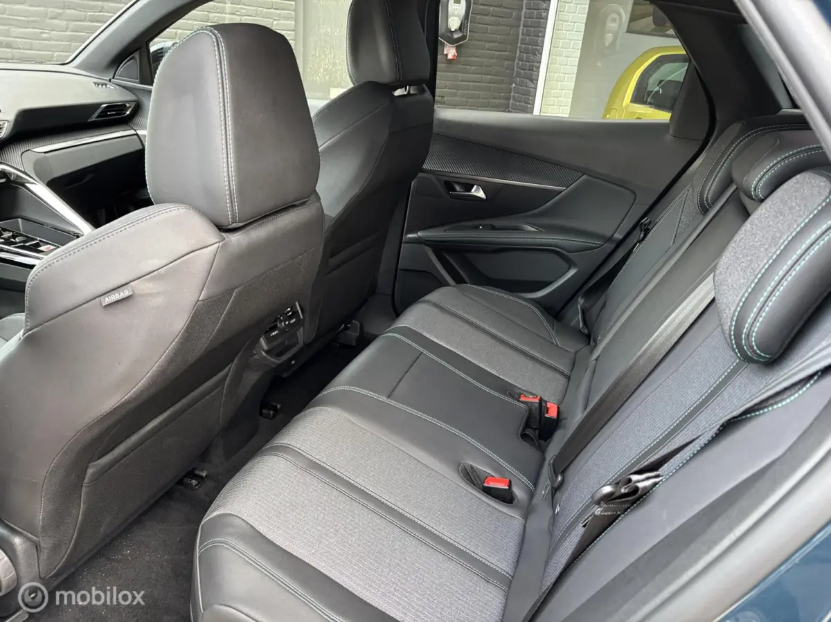 1.6 HYbrid 190 Allure Pack Business Navigatoe Adaptive Cruise control