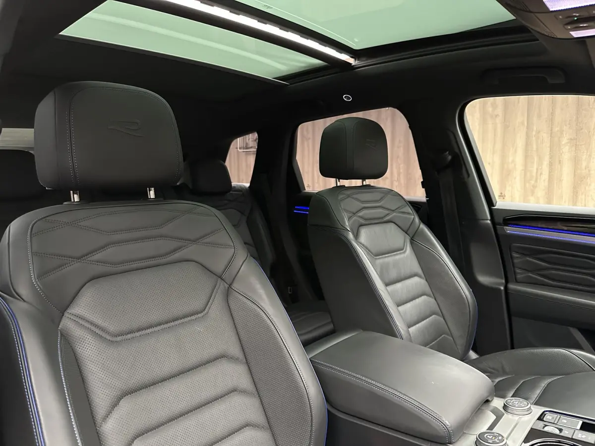 R 3.0 TSi 4MOTION | Puglia| Dak| Massage| Luchtvering| BTW auto|