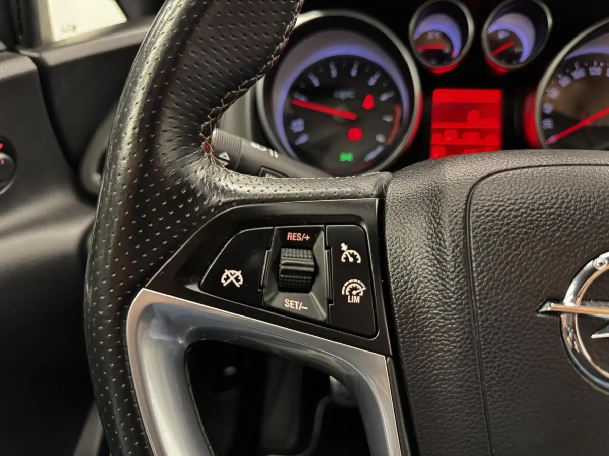 2.0 Turbo OPC 280PK Navigatie-Cr.contr-Clima-Leder-Stoelverwarming-Parkeersensoren-Lm19''velgen