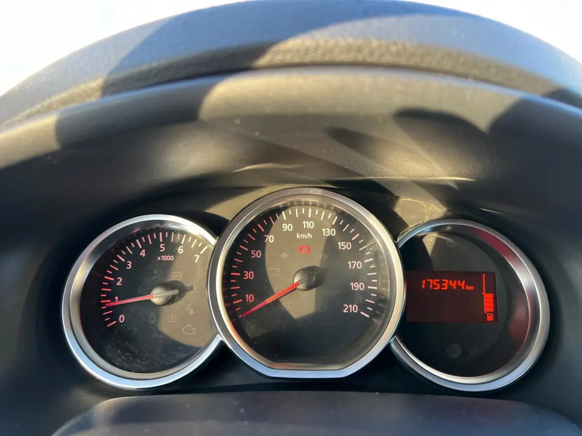0.9 TCe SL 1e Eigenaar,Navigatie,Airco,Trekhaak,PDC,CruiseControl,N.A.P!Apk tot 17-01-2027