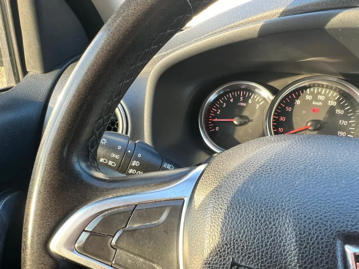 0.9 TCe SL 1e Eigenaar,Navigatie,Airco,Trekhaak,PDC,CruiseControl,N.A.P!Apk tot 17-01-2027
