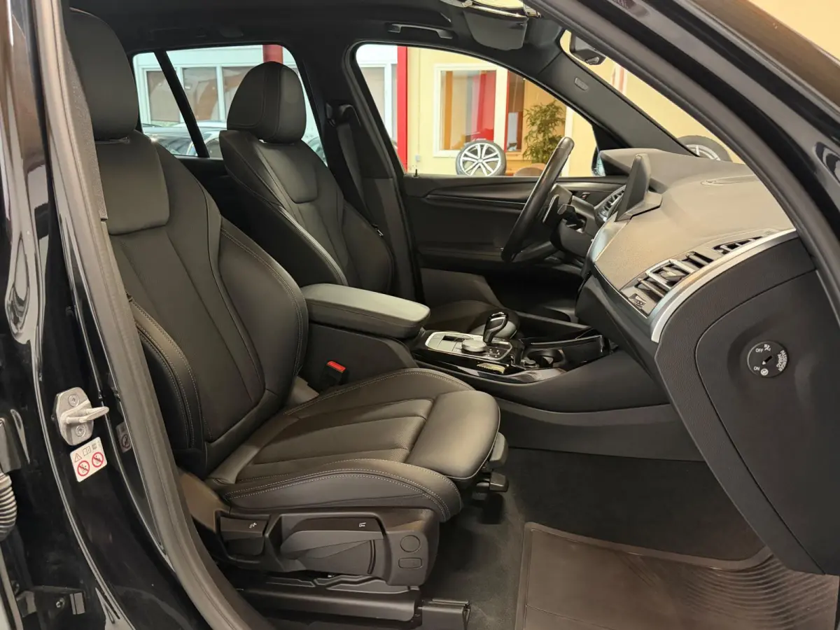 XDrive30e M-Sport - Keyless - Leder - HiFi