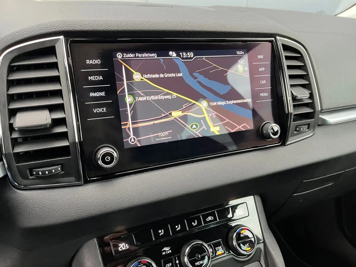 1.5 TSI ACT Business Edition Plus NL.Auto/Trekhaak/Carplay/Camera/Full Led/Cruise/1Ste Eigenaar/Dealer Onderhouden