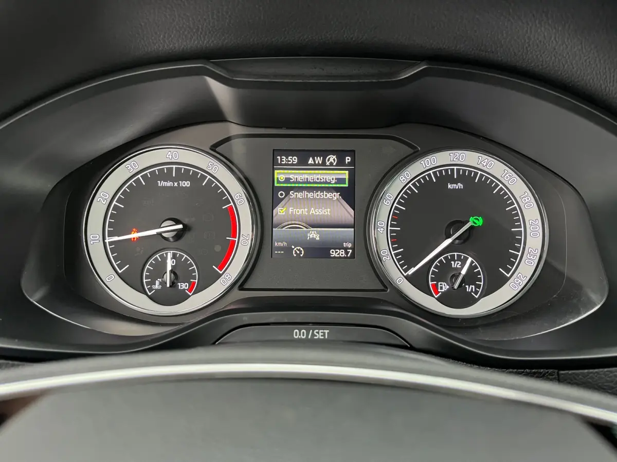1.5 TSI ACT Business Edition Plus NL.Auto/Trekhaak/Carplay/Camera/Full Led/Cruise/1Ste Eigenaar/Dealer Onderhouden