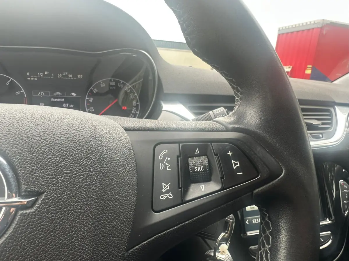 1.0 Turbo Online Edition Navi Camera! PDC Clima! Nette auto!