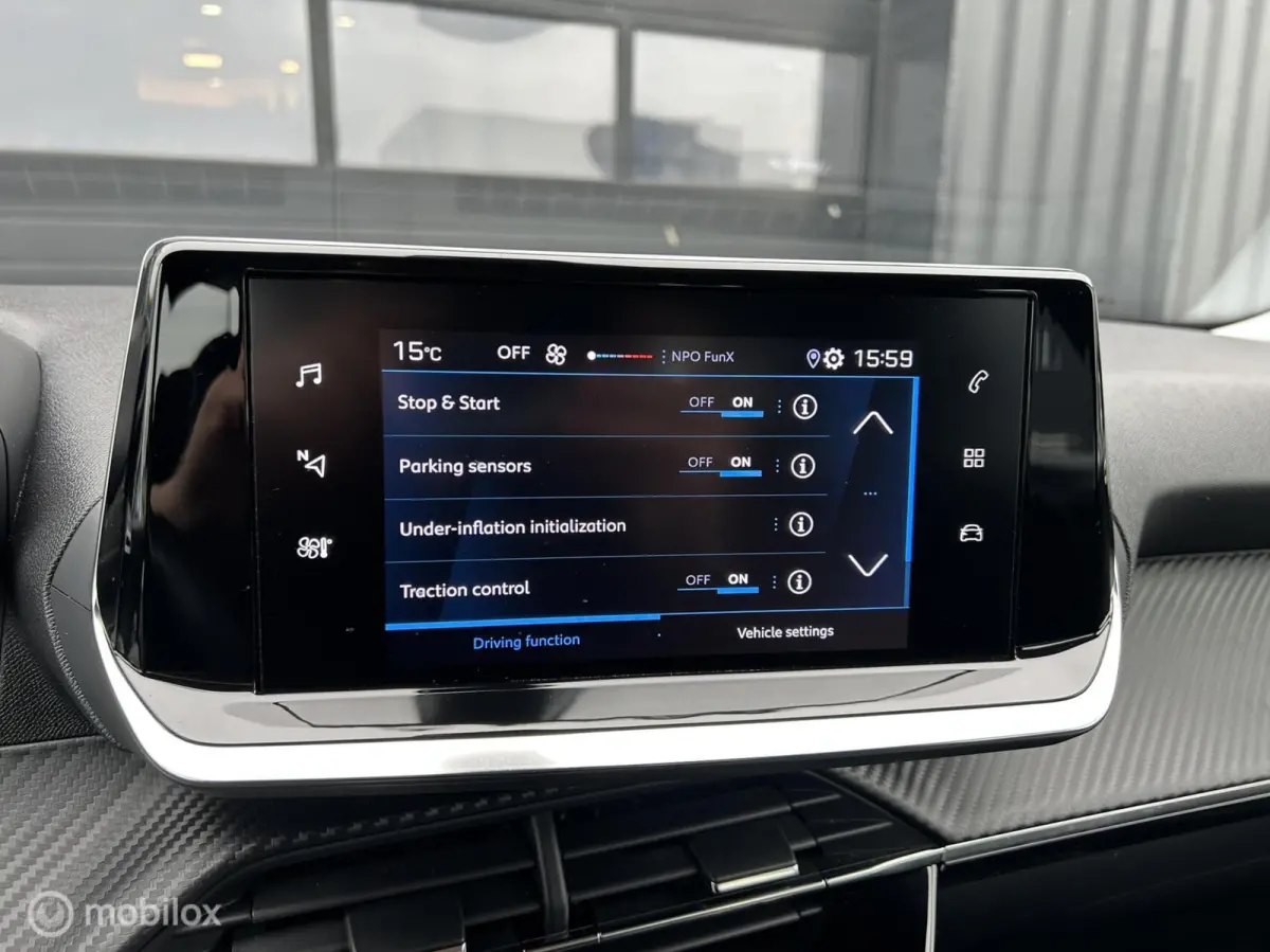 1.2 PureTech Blue LeaseActive|CAMERA|CRUISE|NAV