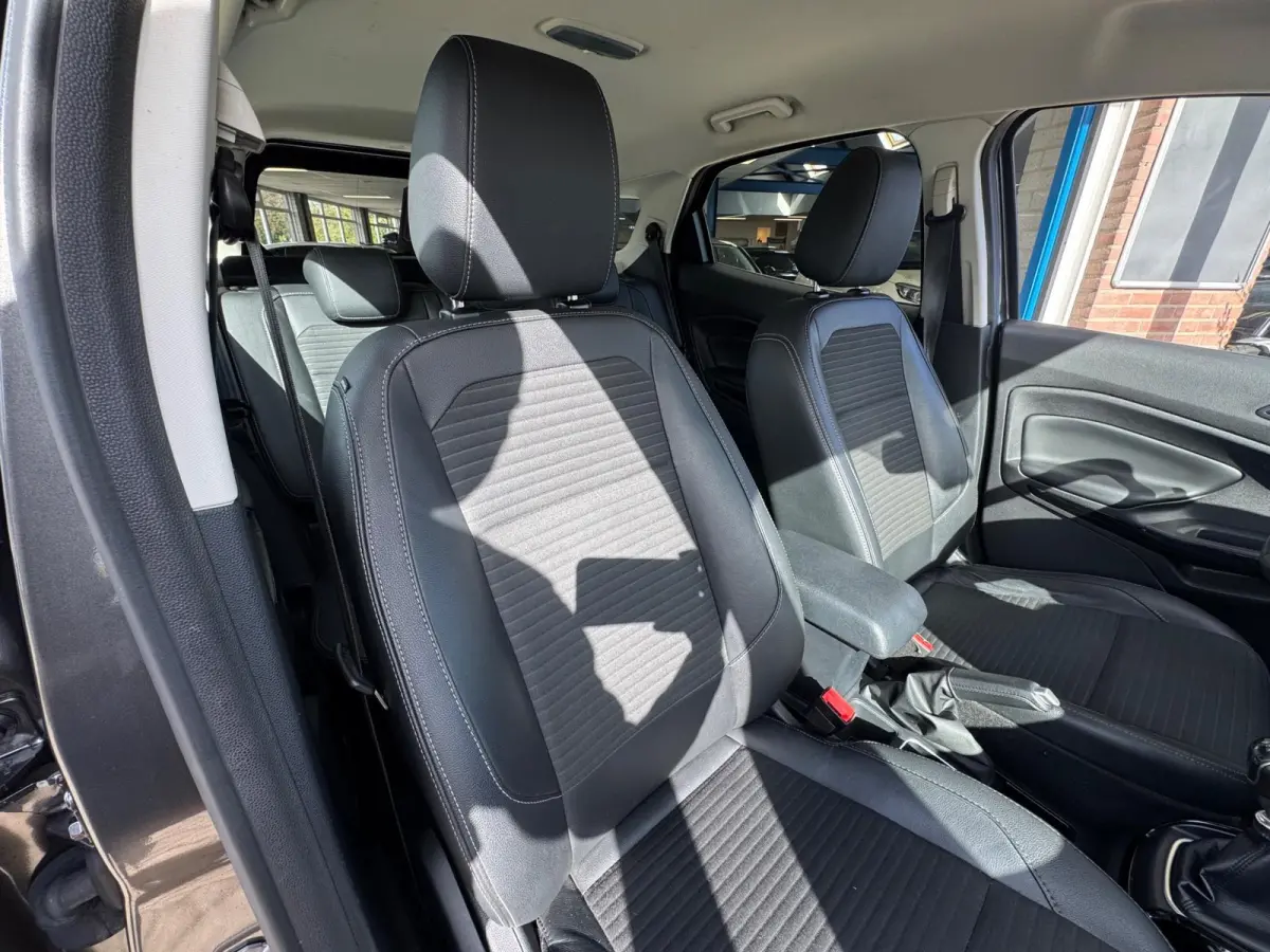 1.0 EcoBoost Titanium 2019 NAVI CLIMA NAP BTW!