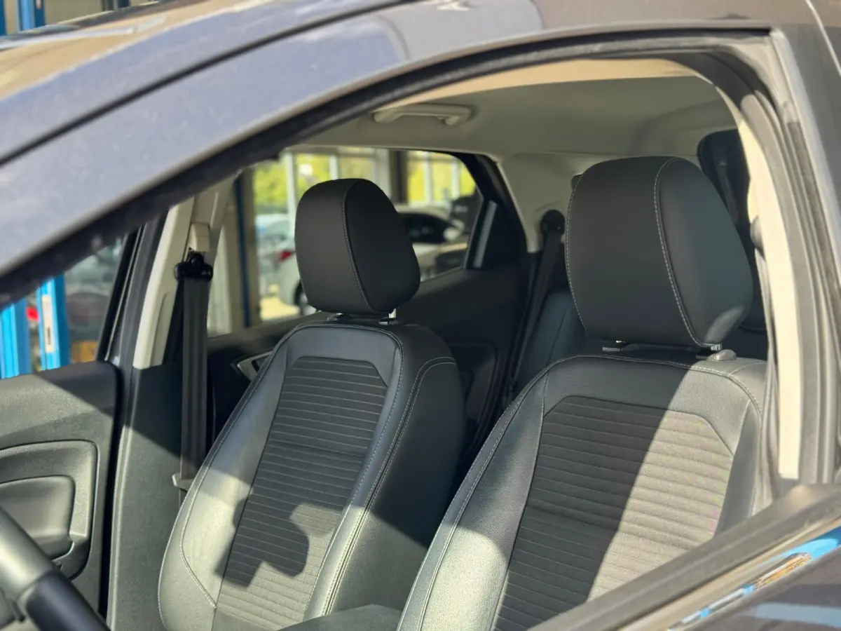1.0 EcoBoost Titanium 2019 NAVI CLIMA NAP BTW!