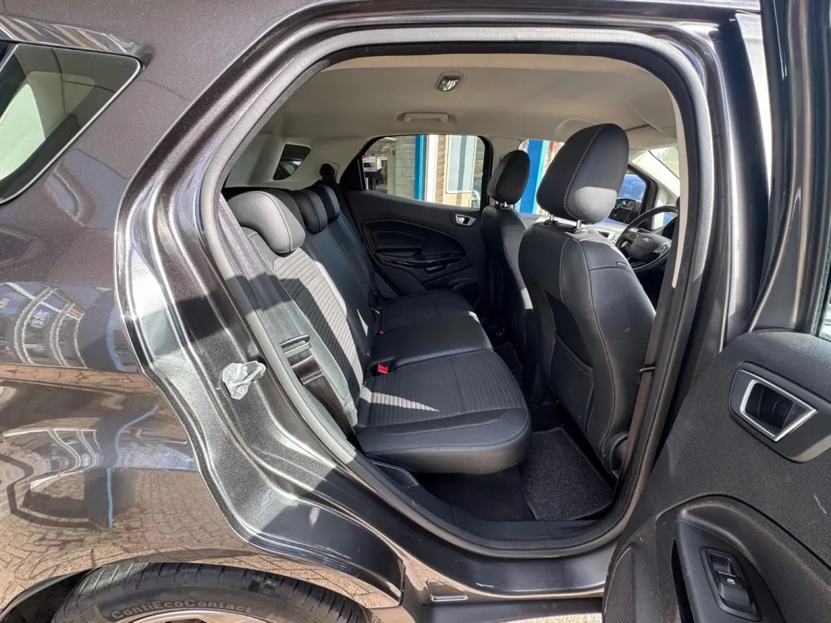 1.0 EcoBoost Titanium 2019 NAVI CLIMA NAP BTW!