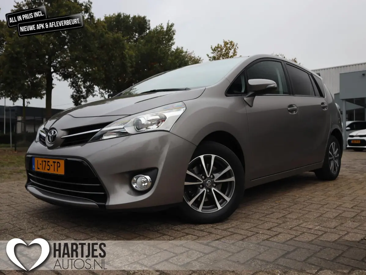 Toyota Verso 2015 Benzine Handgeschakeld leasen
