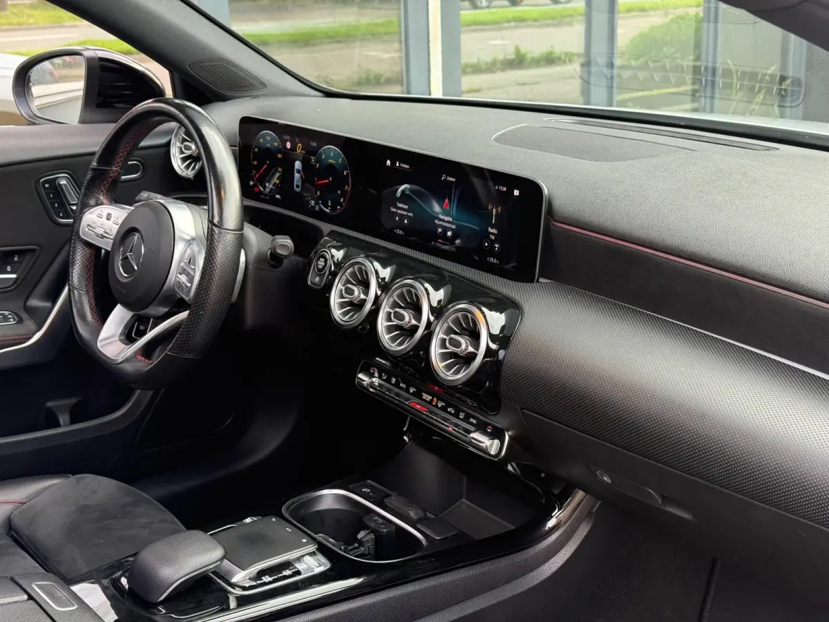 200 AMG | Pano | Memory | Sfeer | Keyless