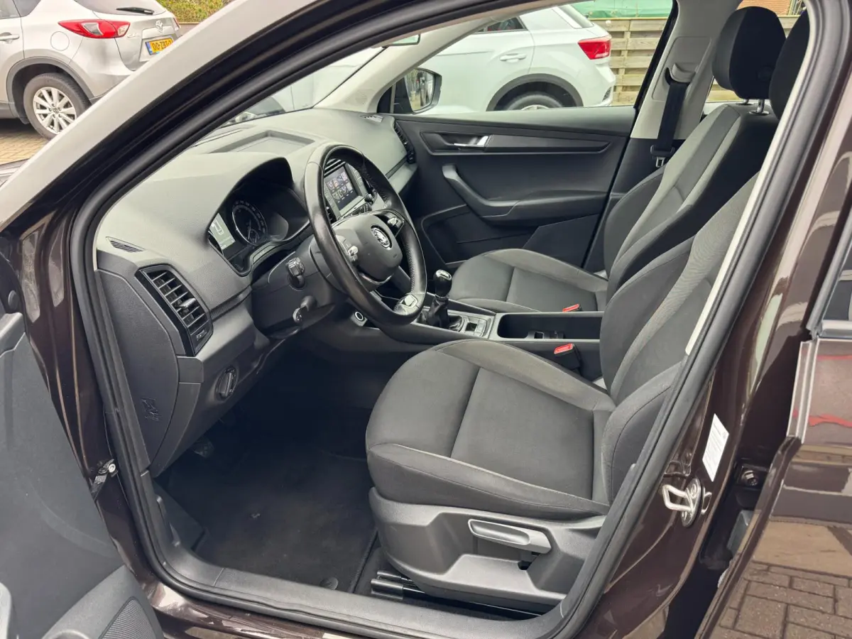 1.0 TSI Business Edition 1e Eigenaar 65000 km ! .