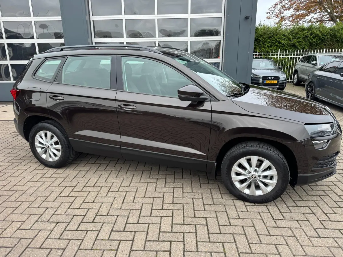 1.0 TSI Business Edition 1e Eigenaar 65000 km ! .