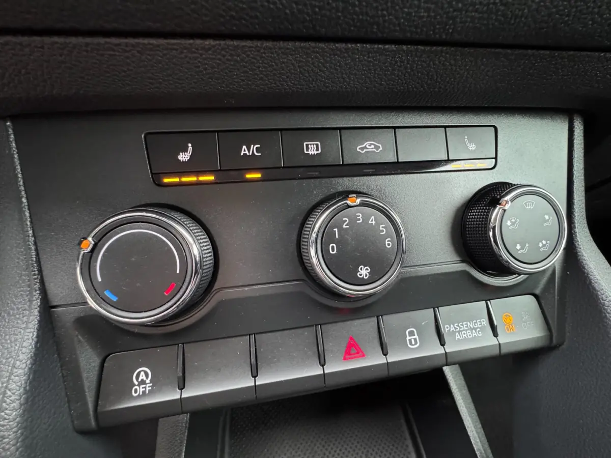 1.0 TSI Business Edition 1e Eigenaar 65000 km ! .