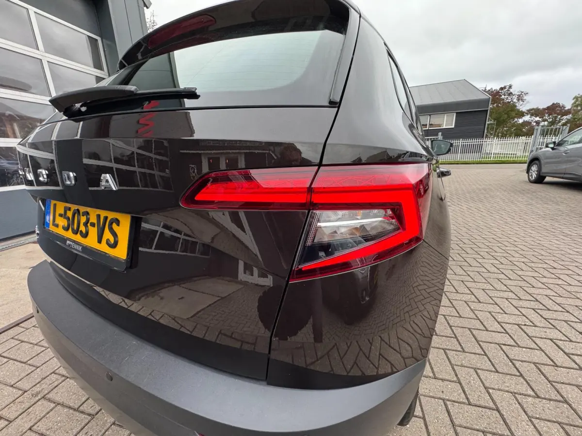 1.0 TSI Business Edition 1e Eigenaar 65000 km ! .