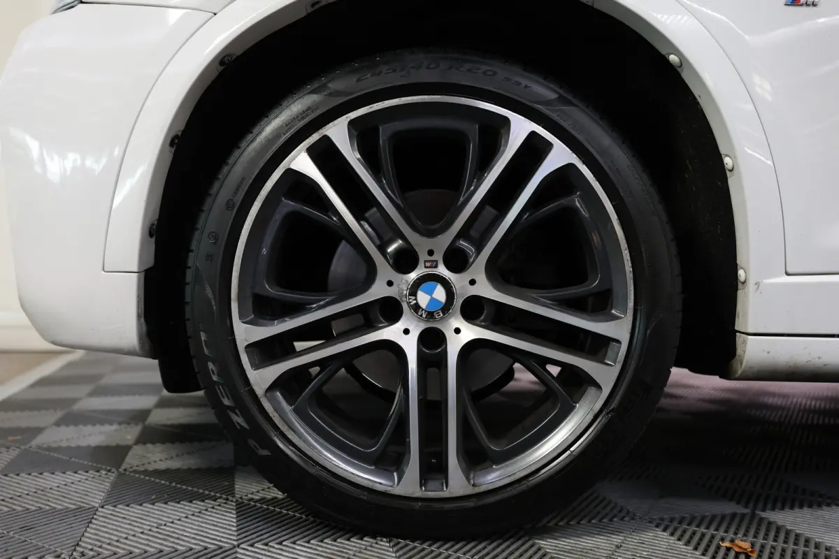 xDrive30d M-Sport PANO HUD EURO 6 H/K ACC LEER MEMORY 360CAM '16