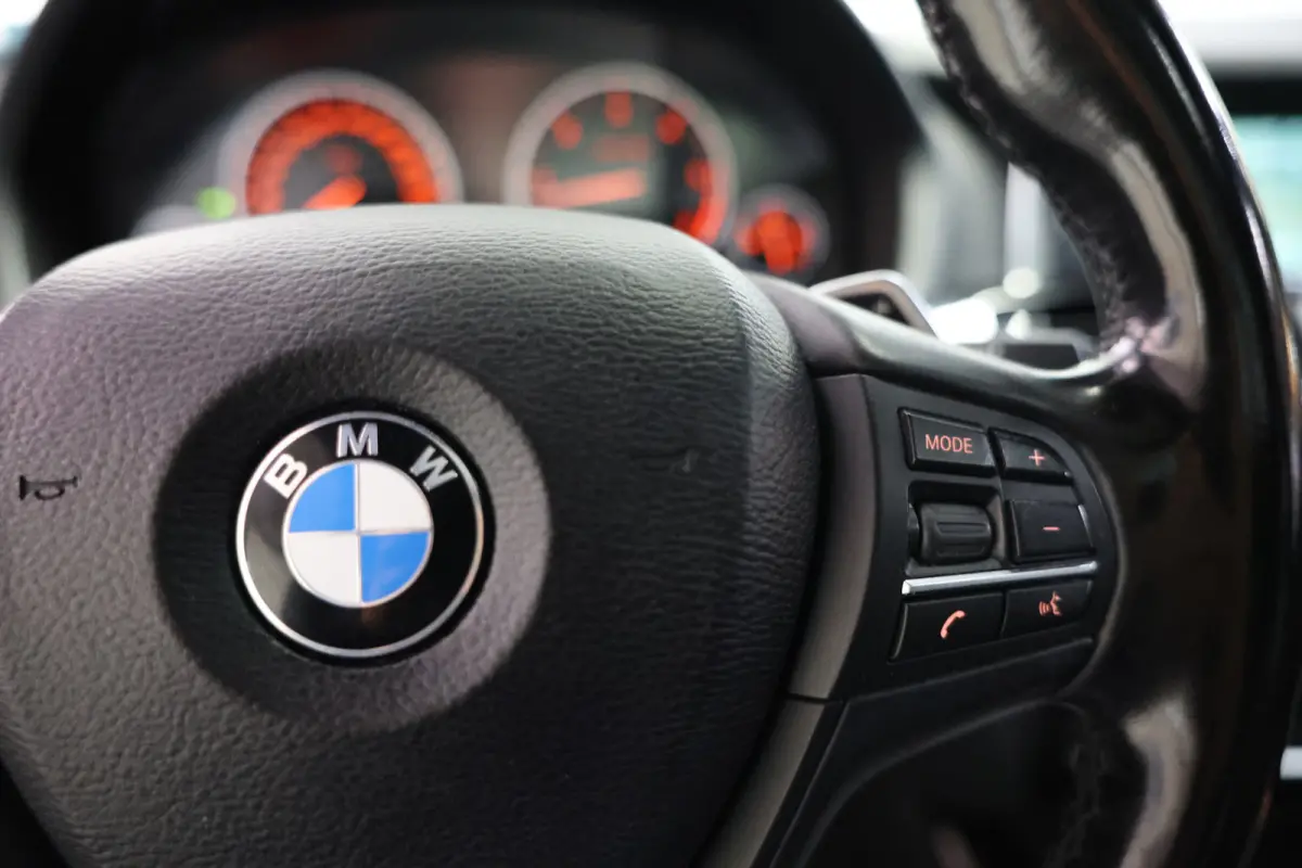 xDrive30d M-Sport PANO HUD EURO 6 H/K ACC LEER MEMORY 360CAM '16