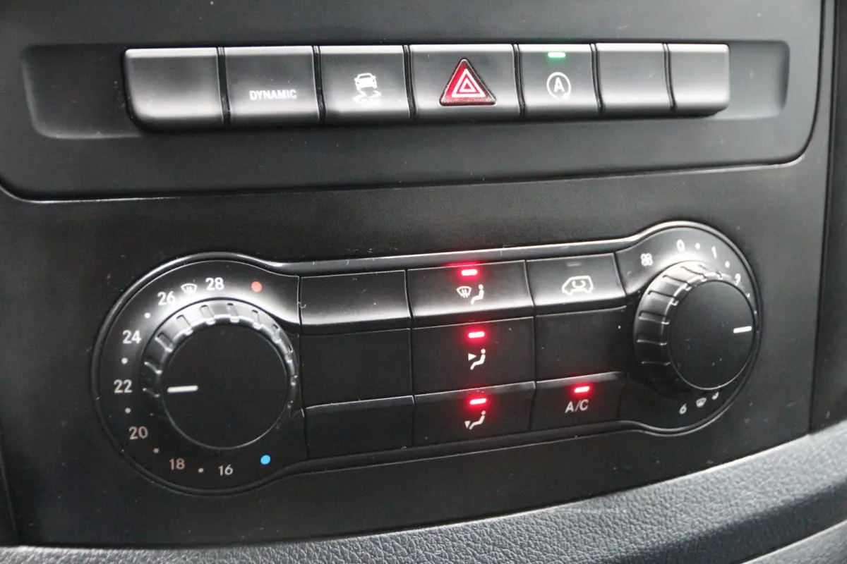 190PK CDI | Aut. | Werkplaats inrichting | Navi | Cruise | Airco..