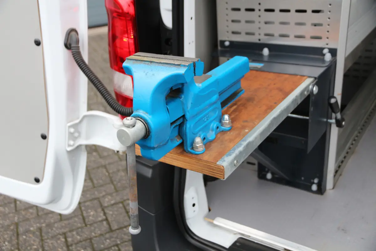 119 CDI | Aut. | 4Matic / 4x4 | Werkplaats inrichting | Cruise | Airco..