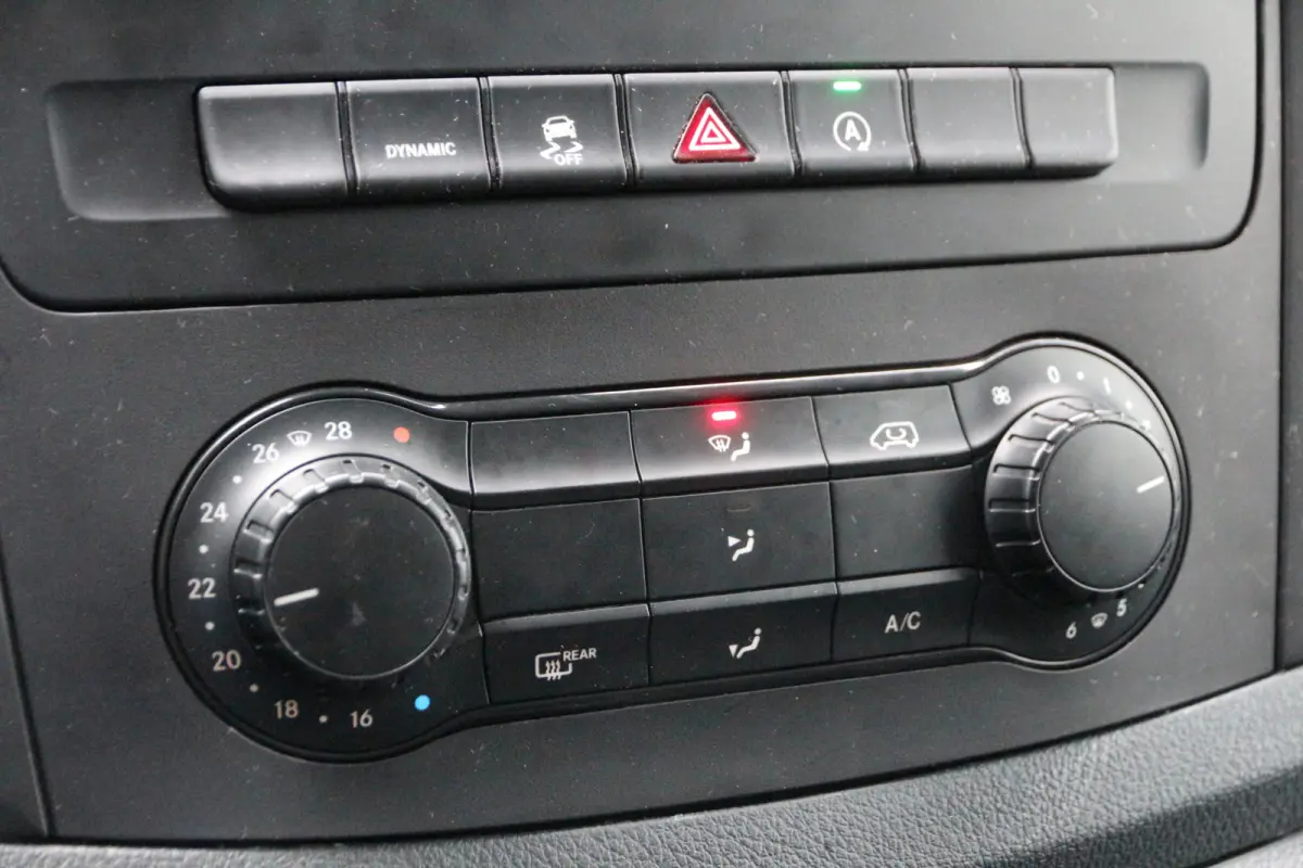 119 CDI | Aut. | 4Matic / 4x4 | Werkplaats inrichting | Cruise | Airco..