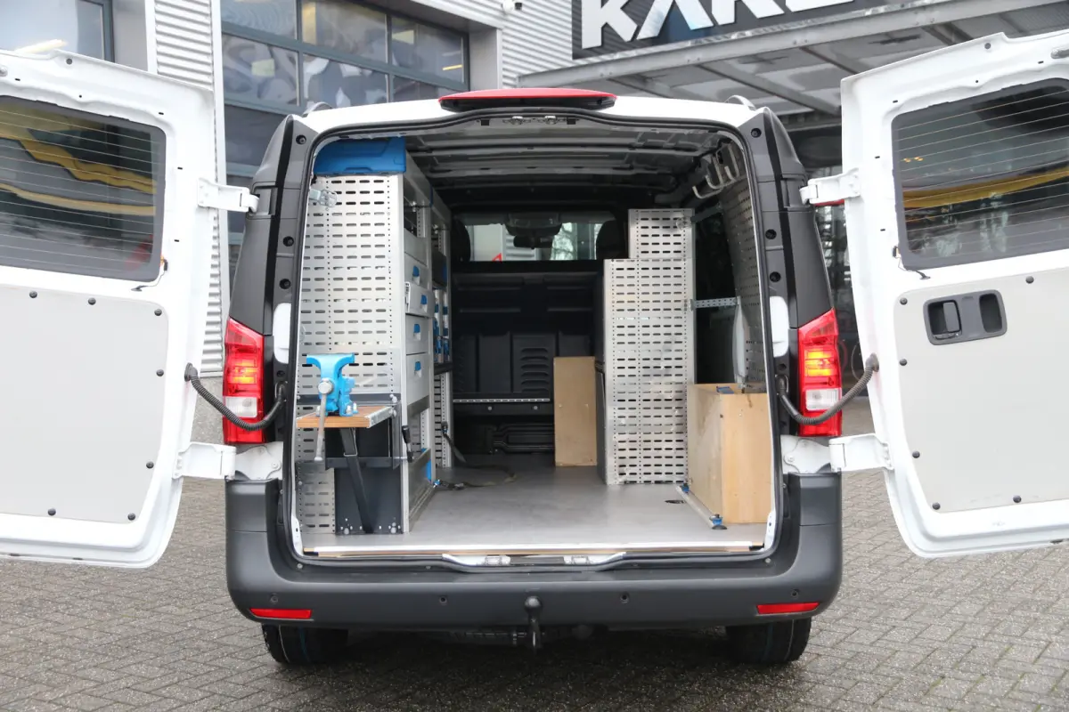 119 CDI | Aut. | 4Matic / 4x4 | Werkplaats inrichting | Cruise | Airco..