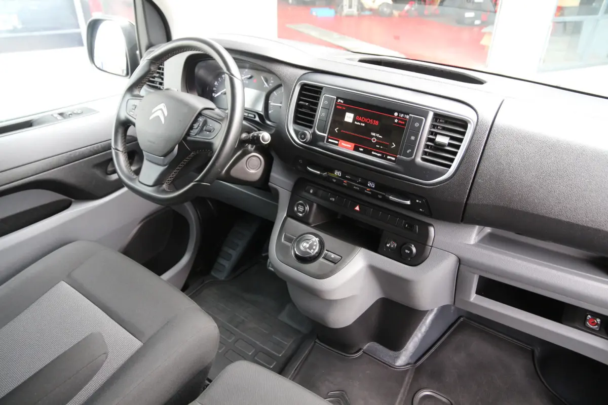 2.0 BlueHDI 180 | Aut. | L3 | Xenon | Keyless | Standkachel | Clima..