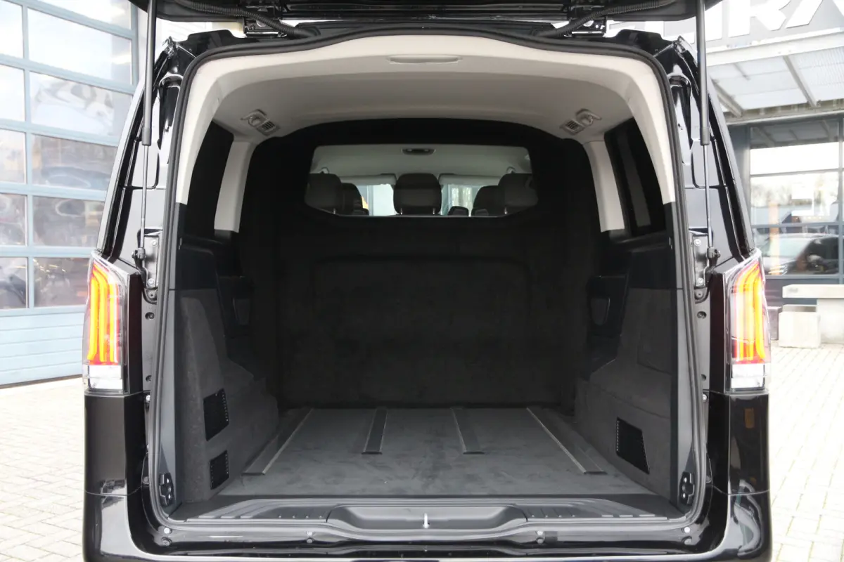 190PK CDI | Aut. | DC | Facelift | 2x Schuifdeur | Cruise | Clima..