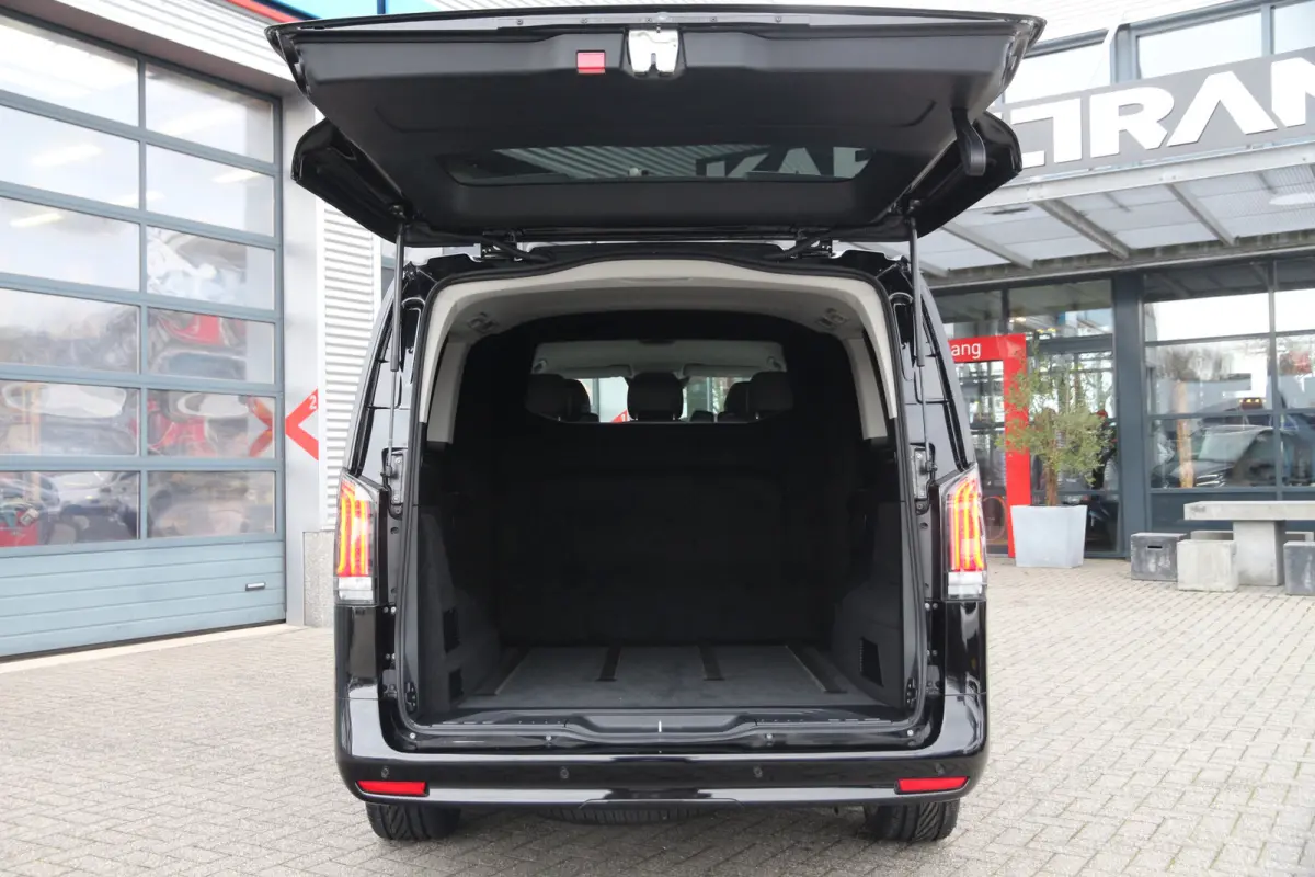 190PK CDI | Aut. | DC | Facelift | 2x Schuifdeur | Cruise | Clima..