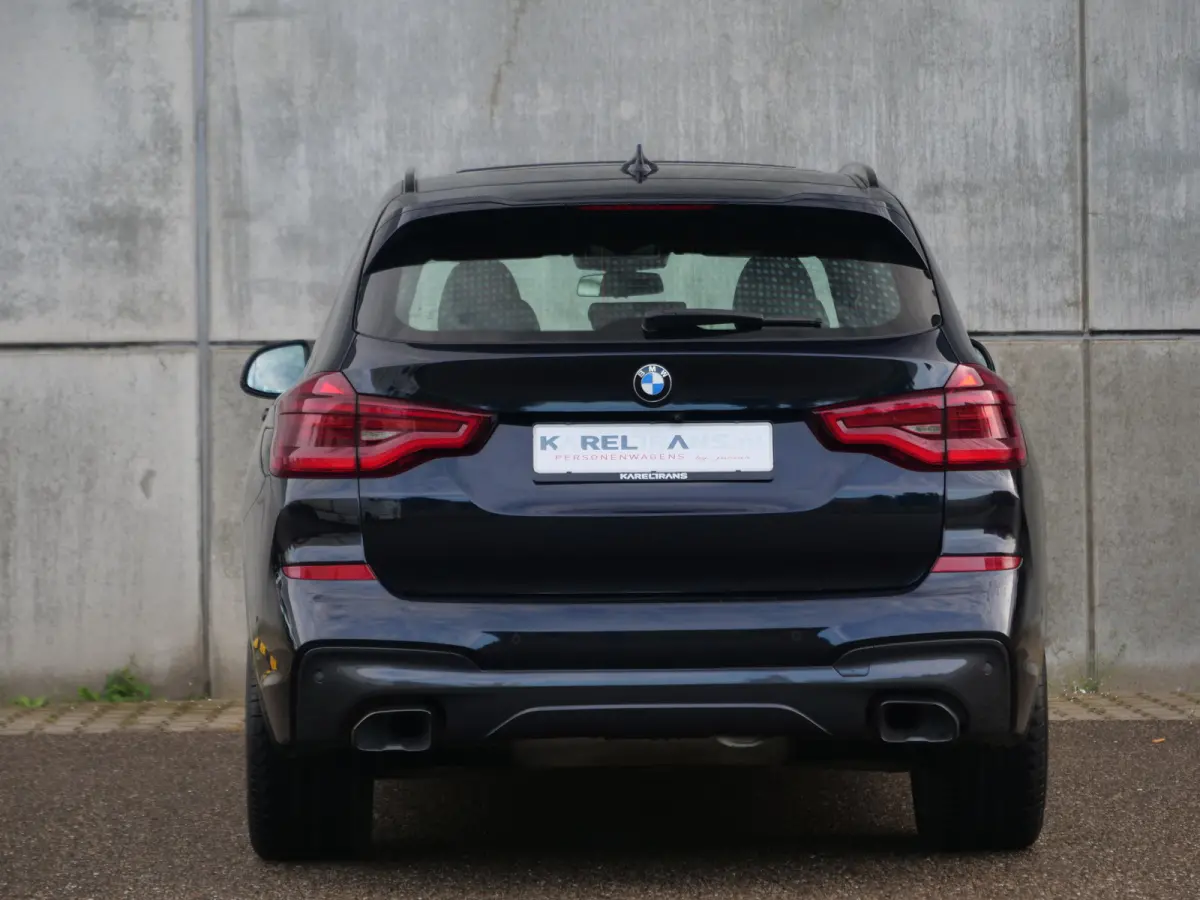 M40i xDrive High Executive | panorama | keyless go&entry | trekhaak | zeer nette staat.