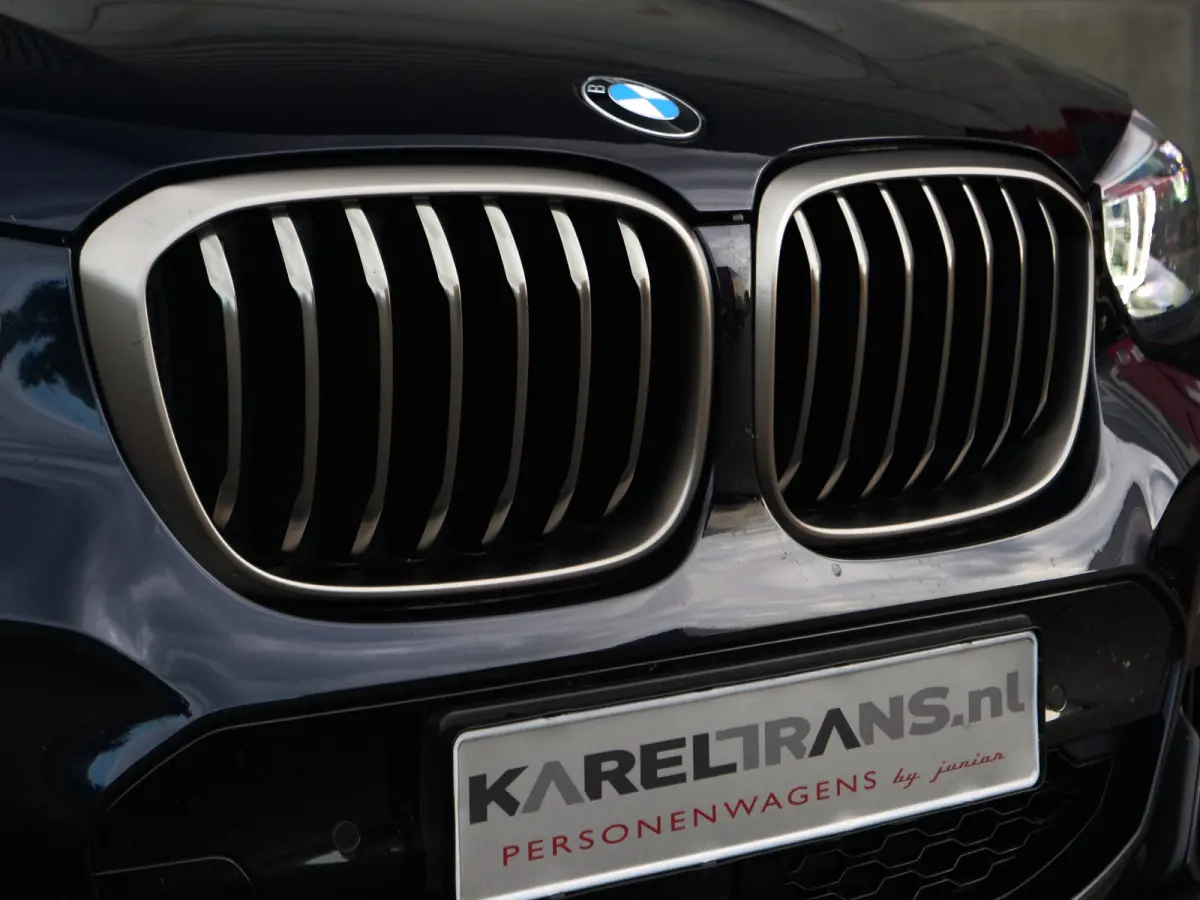M40i xDrive High Executive | panorama | keyless go&entry | trekhaak | zeer nette staat.