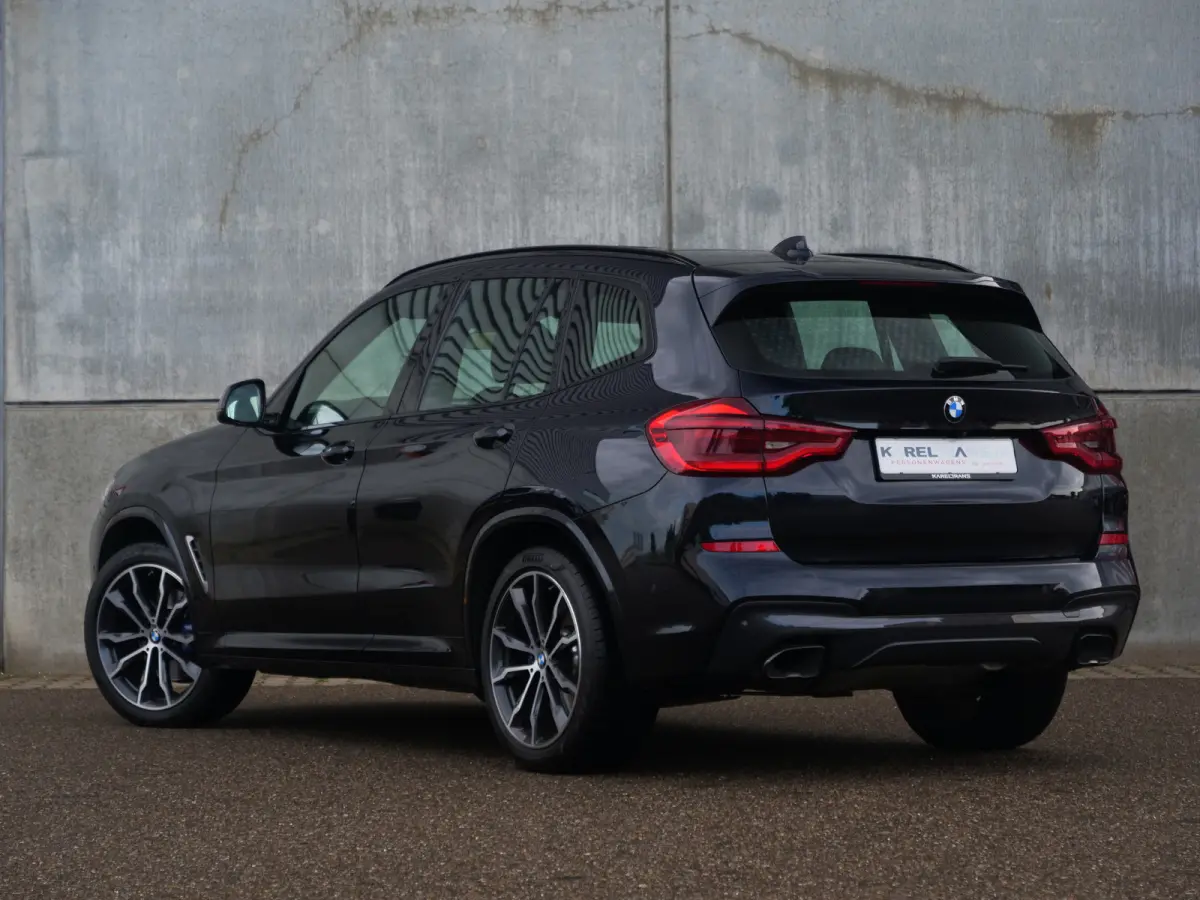 M40i xDrive High Executive | panorama | keyless go&entry | trekhaak | zeer nette staat.